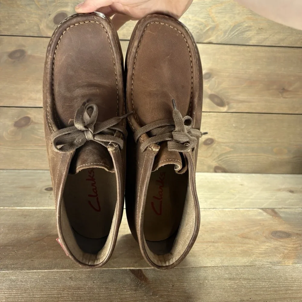 clarks stinson mens size 10.5 shoes brown leather comfort chukka boots